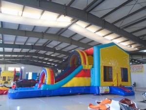 Do you like the bouncy castle with pool? Do you like the bouncy castle with pool?